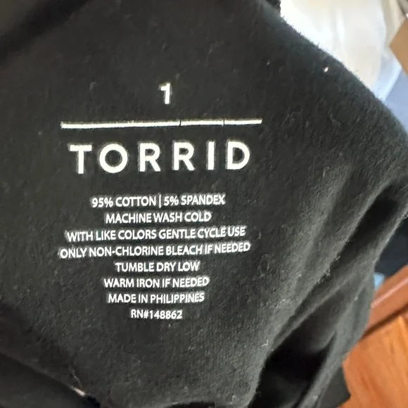 Torrid Elegant Black Off-Shoulder Top - Picture 5 of 5